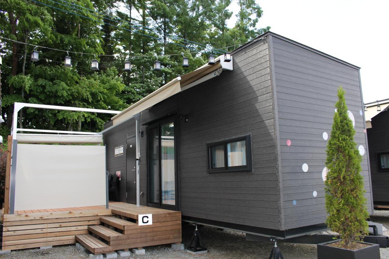 Mt Fuji Glamping Tourist Villa Kawaguchiko فوجيكاواجوتشيكو المظهر الخارجي الصورة