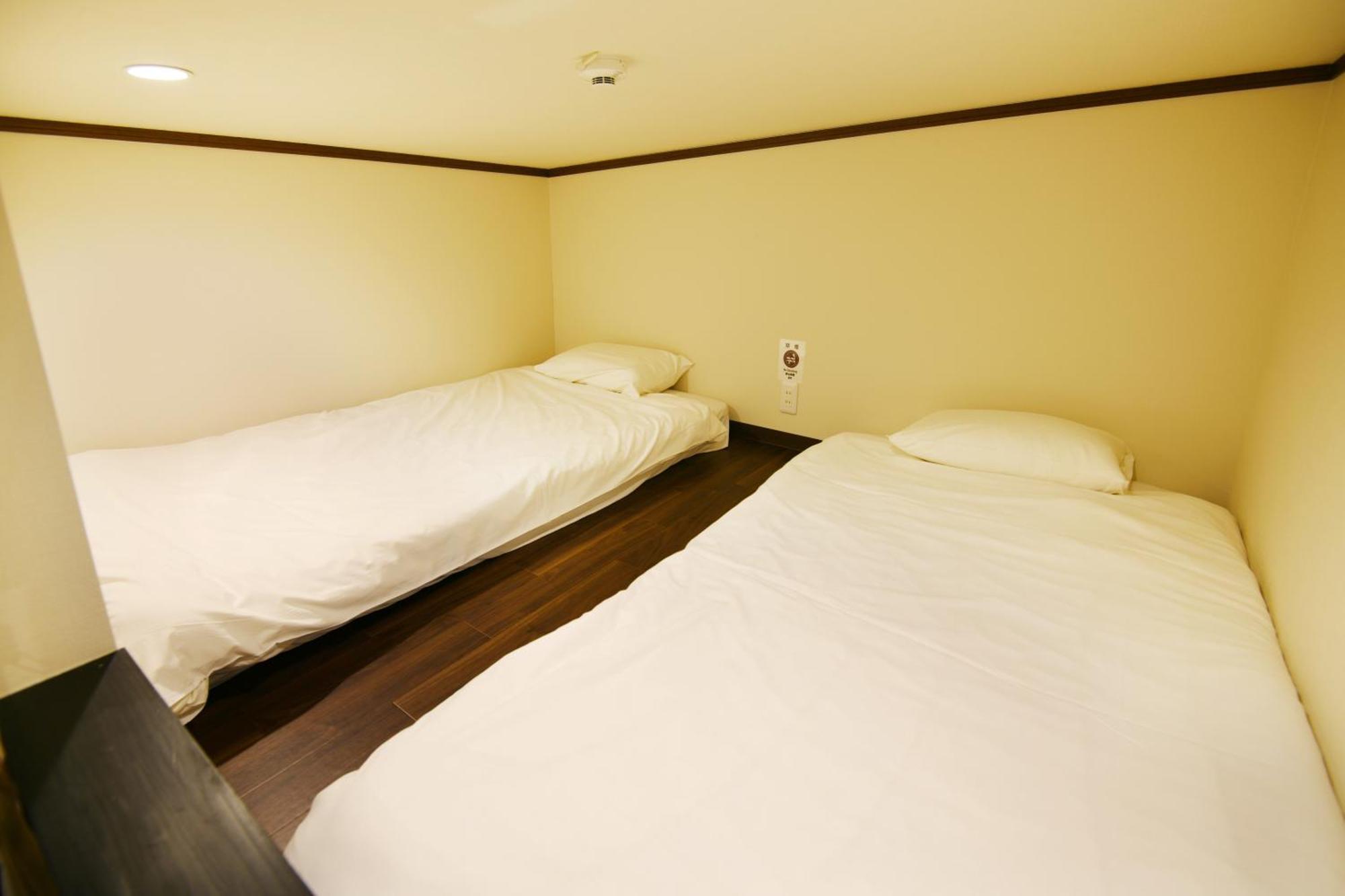 Mt Fuji Glamping Tourist Villa Kawaguchiko فوجيكاواجوتشيكو المظهر الخارجي الصورة