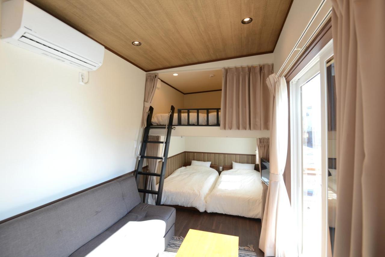 Mt Fuji Glamping Tourist Villa Kawaguchiko فوجيكاواجوتشيكو المظهر الخارجي الصورة